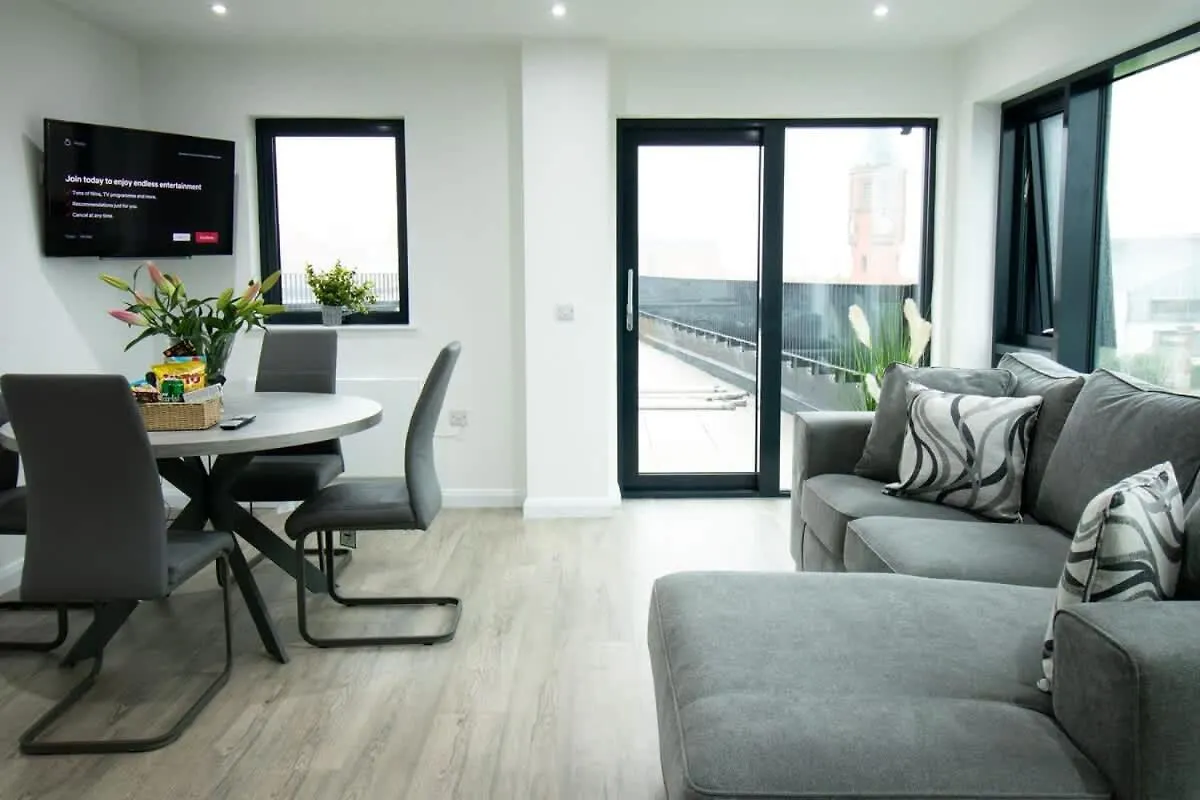 Beautiful 3Bed Flat In Belfast City Centre Apartment